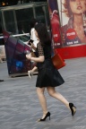 黑色飘逸美腿黑高美女