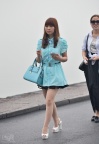 漂亮服饰美腿丝袜白色高跟少妇