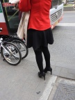 黑短裙丝袜美腿高跟少妇